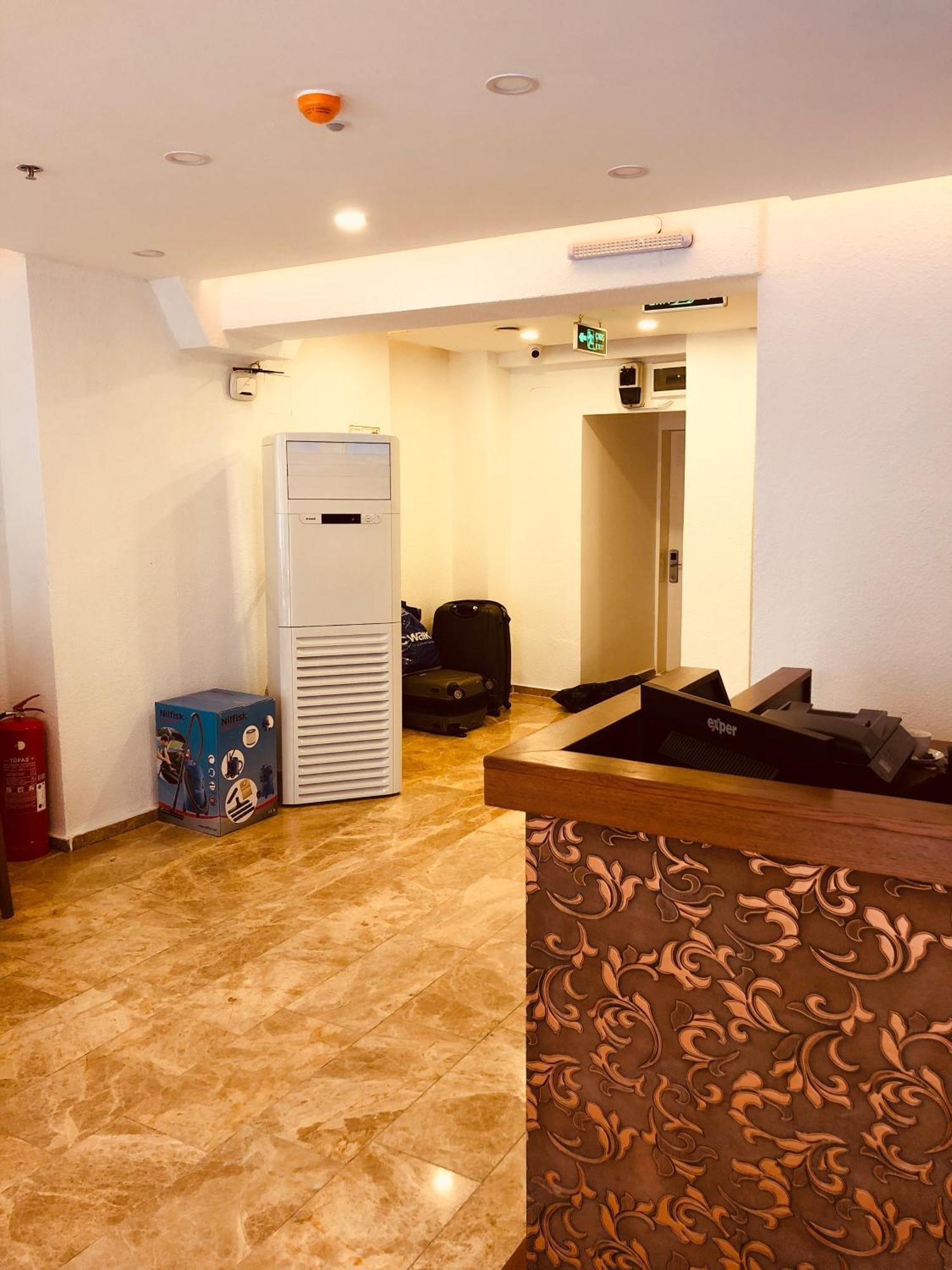 Beyhan Hotel Istanbul Bagian luar foto